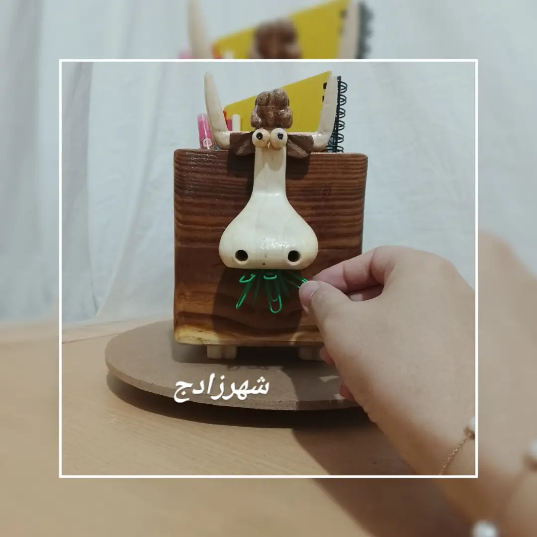 جا مدادی رومیزی طرح گاو عروسکی